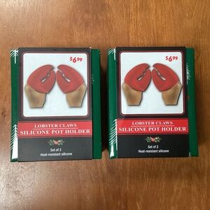 Lobster Claws Silicone Pot Holder New with tag  Prewrapped & ready to give